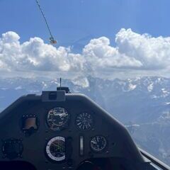 Flugwegposition um 11:30:21: Aufgenommen in der Nähe von Garmisch-Partenkirchen, Deutschland in 2412 Meter